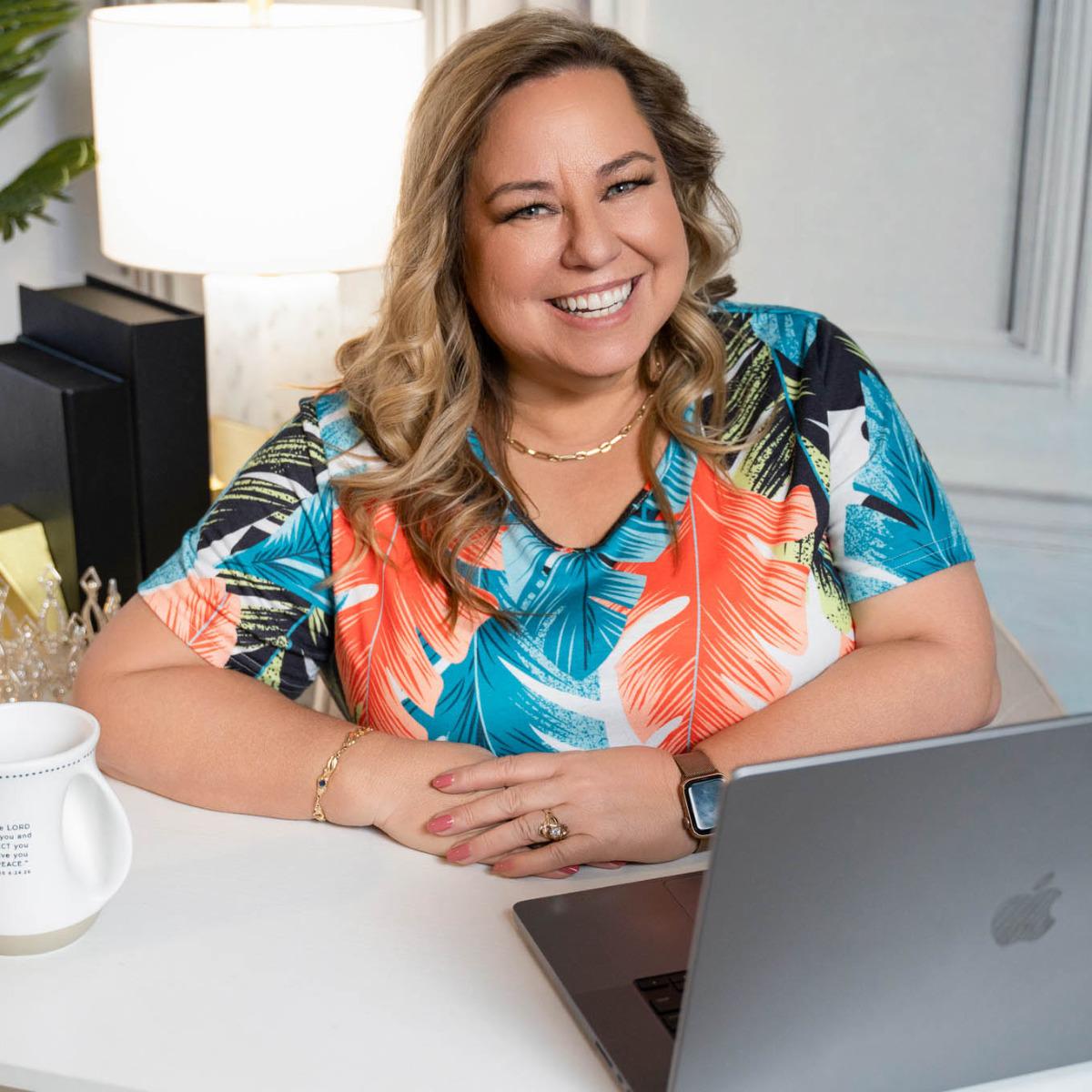 Clarico-3 Columns Style 8